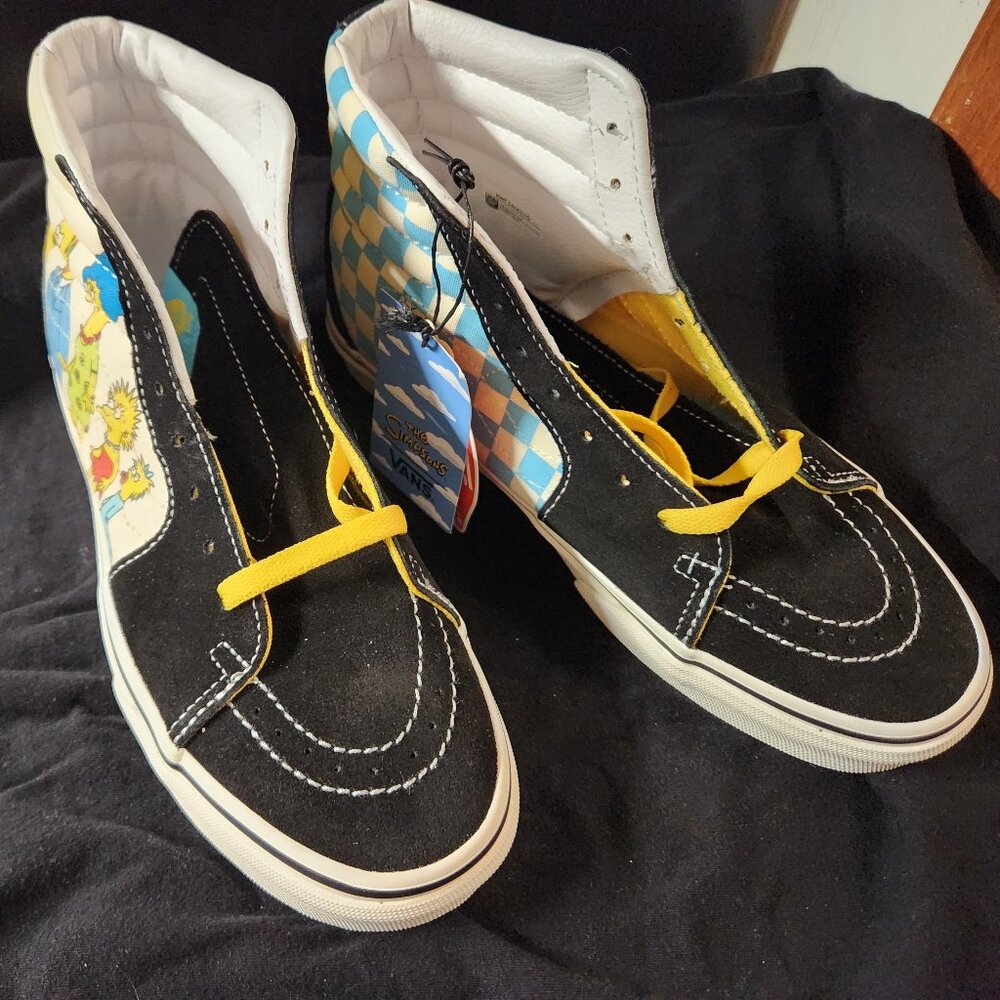 VANS x The Simpsons Sk8-Hi (nwt)